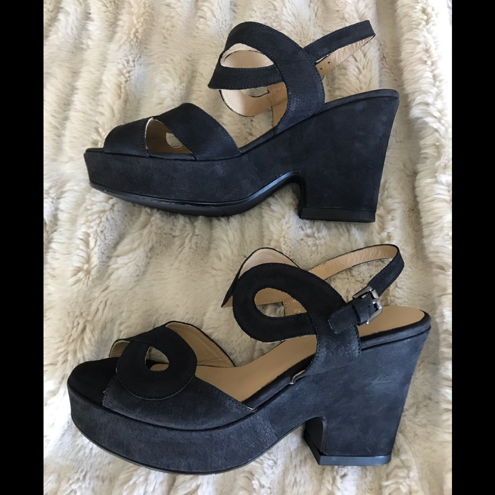 Audley London Black Suede Platform Sandals – Made in Spain, Size 38 / US 7.5